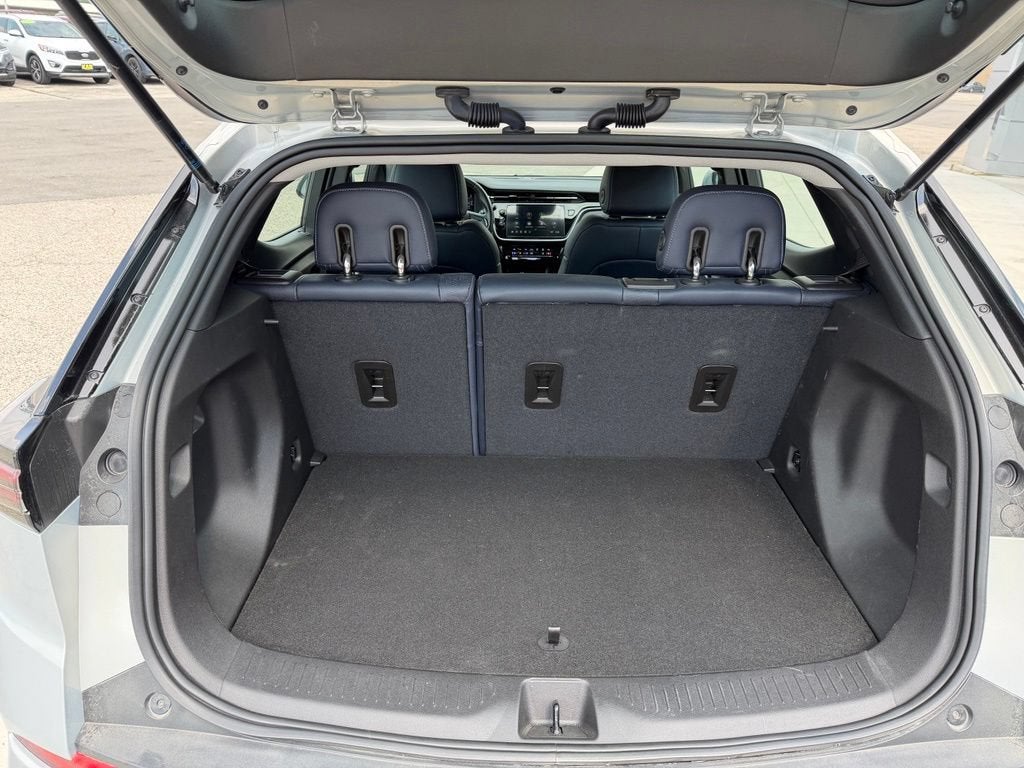 2023 Chevrolet Bolt EUV LT