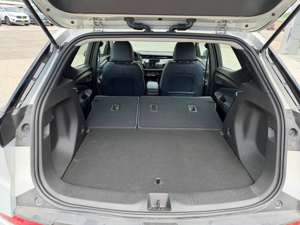 2023 Chevrolet Bolt EUV LT