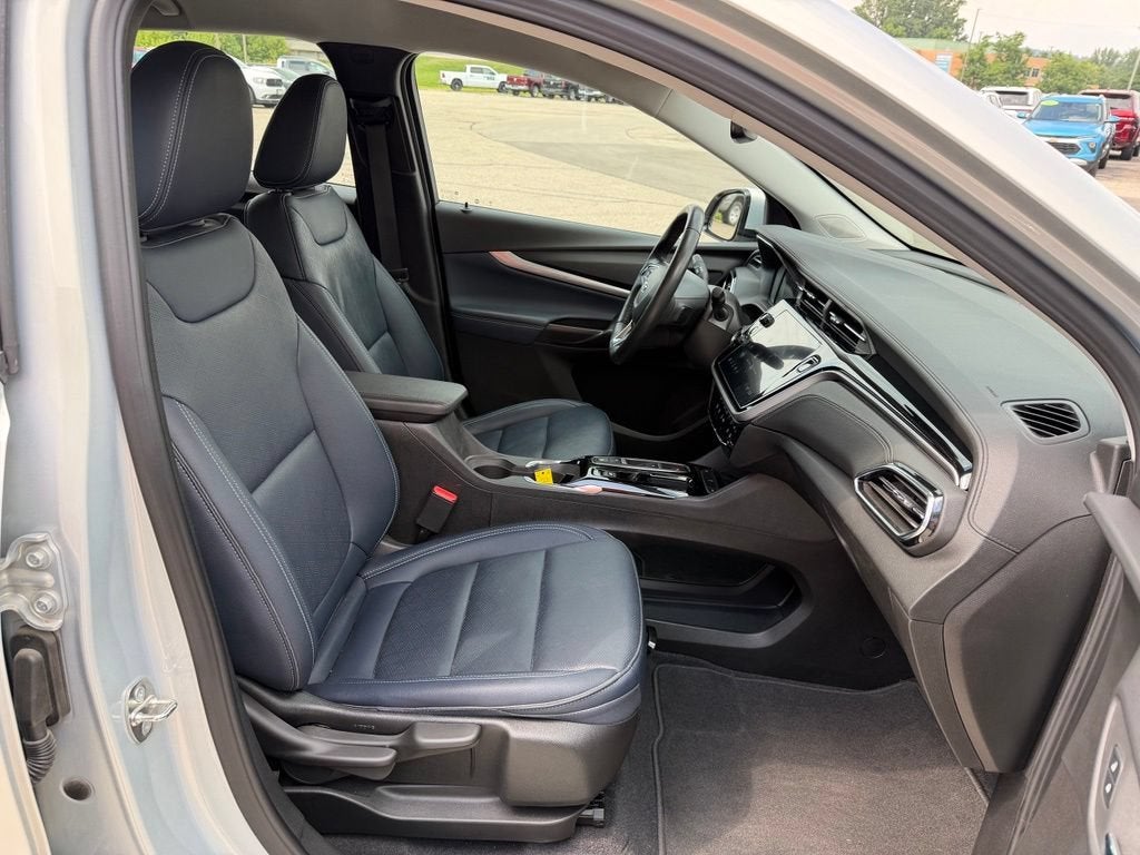 2023 Chevrolet Bolt EUV LT