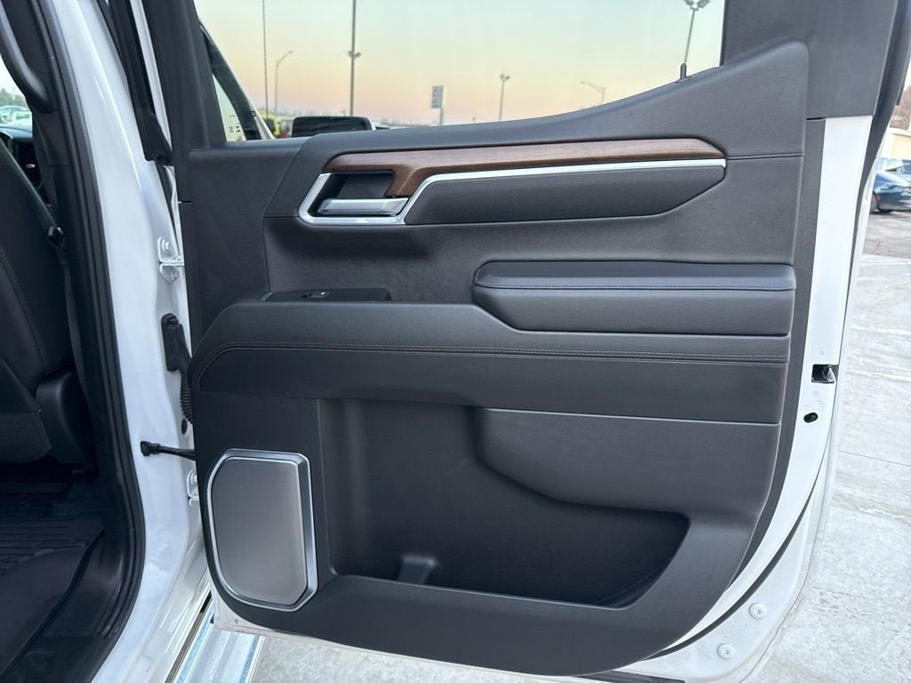 2025 Chevrolet Silverado 1500 High Country