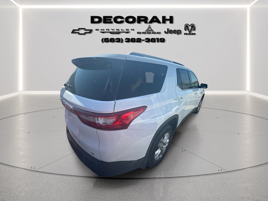 2018 Chevrolet Traverse LT Cloth