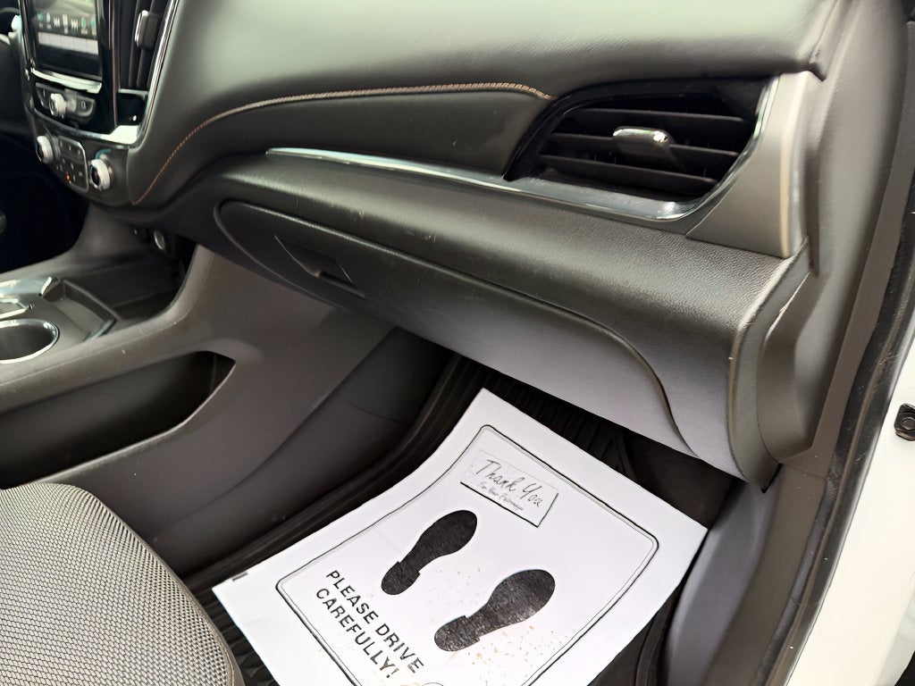 2018 Chevrolet Traverse LT Cloth