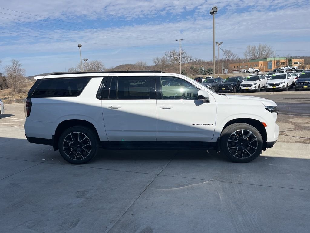 2021 Chevrolet Suburban RST