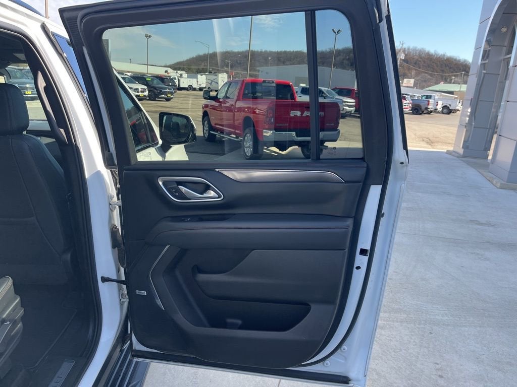 2021 Chevrolet Suburban RST