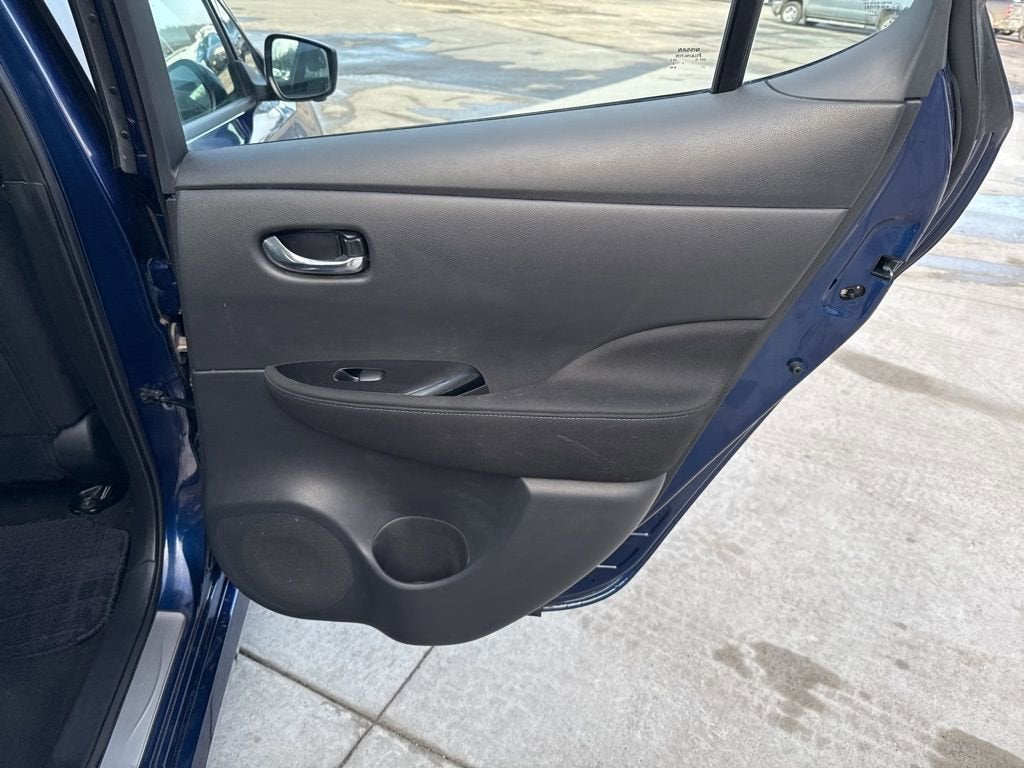 2024 Nissan LEAF SV PLUS