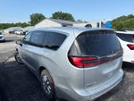 2024 Chrysler Pacifica Touring