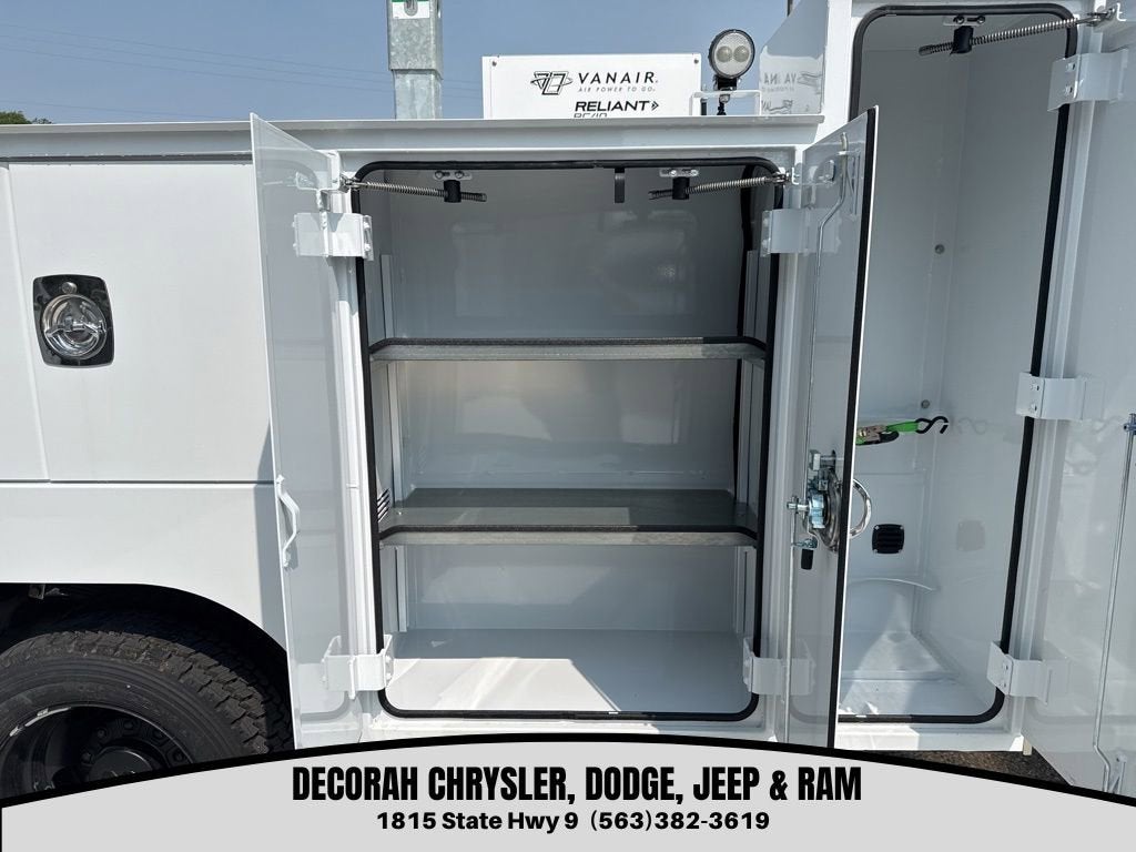 2024 RAM 5500 Chassis Cab Tradesman