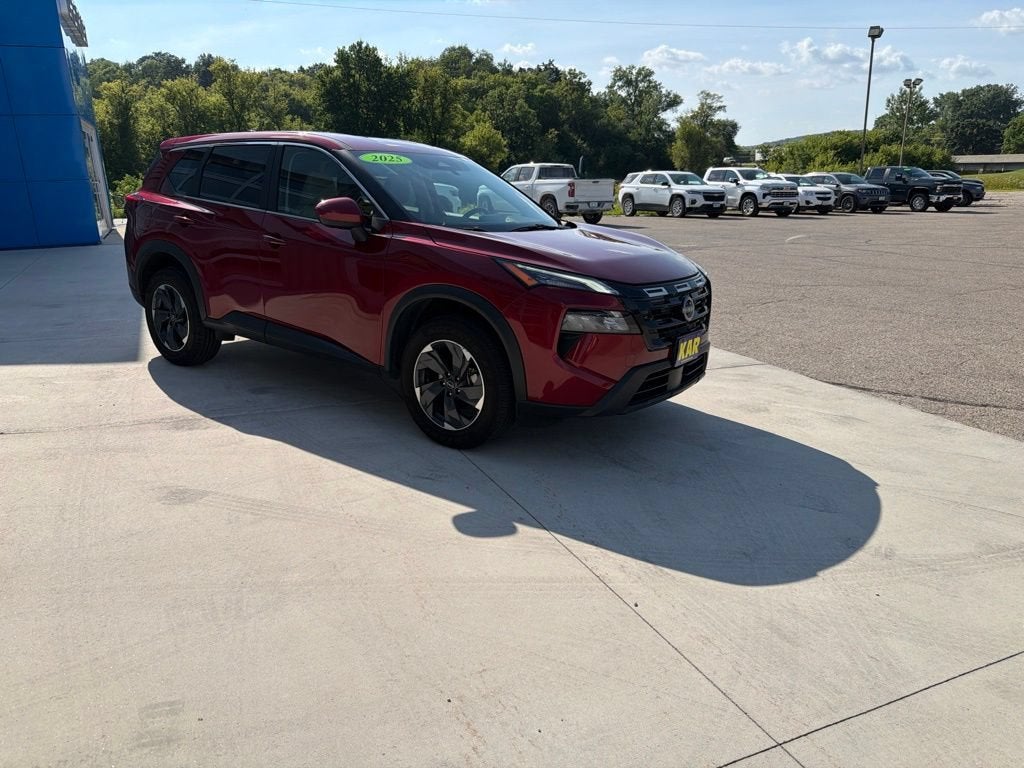 2025 Nissan Rogue SV