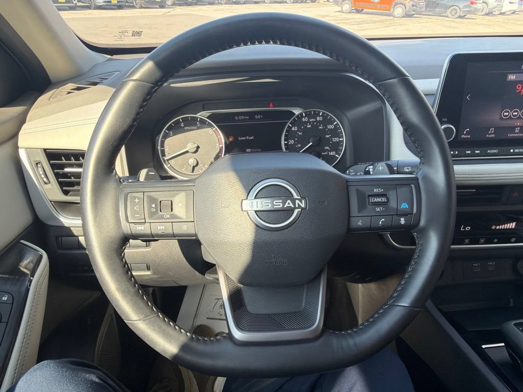 2025 Nissan Rogue SV
