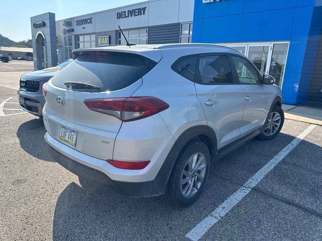 2016 Hyundai Tucson SE