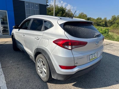 2016 Hyundai Tucson SE